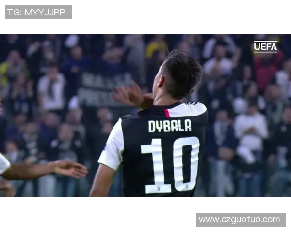 足球星光闪耀守门员集锦精彩时刻展现顶级扑救与决胜时刻